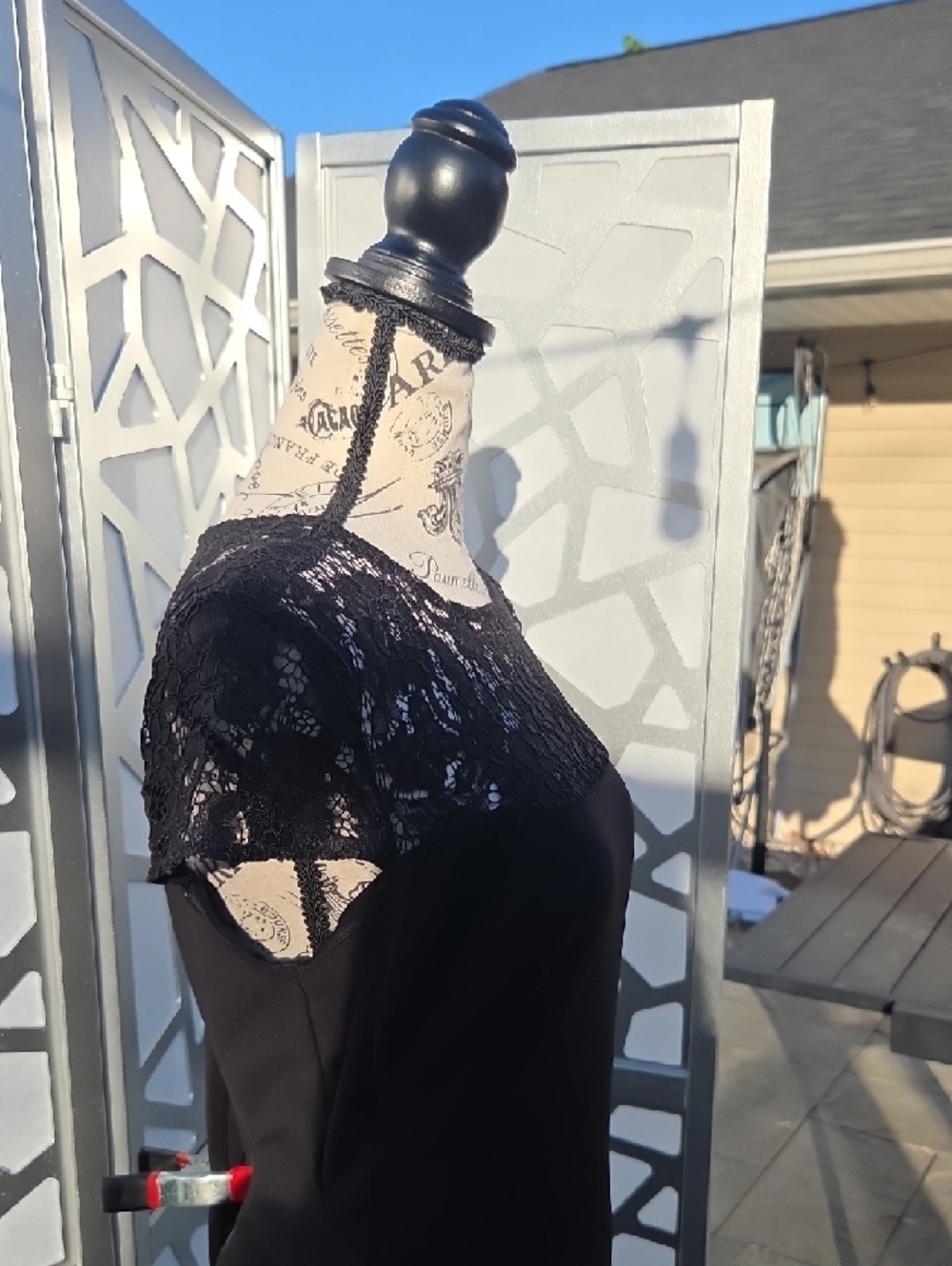 Lauren Ralph Lauren Black Lace-Trim Maxi Dress - Picture 4 of 8